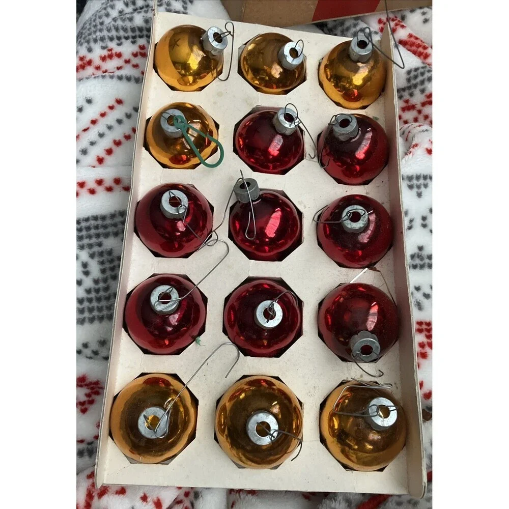 1979 McRORY 15 Vintage Various Round Christmas🎄1.75”Ornaments Mixed Colors USA